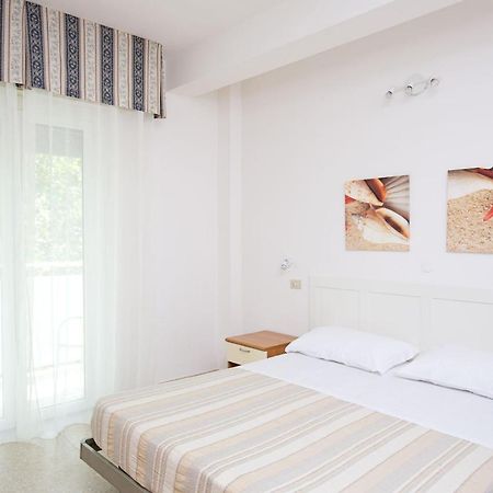 Hotel Helios Ριτσόνε Εξωτερικό φωτογραφία