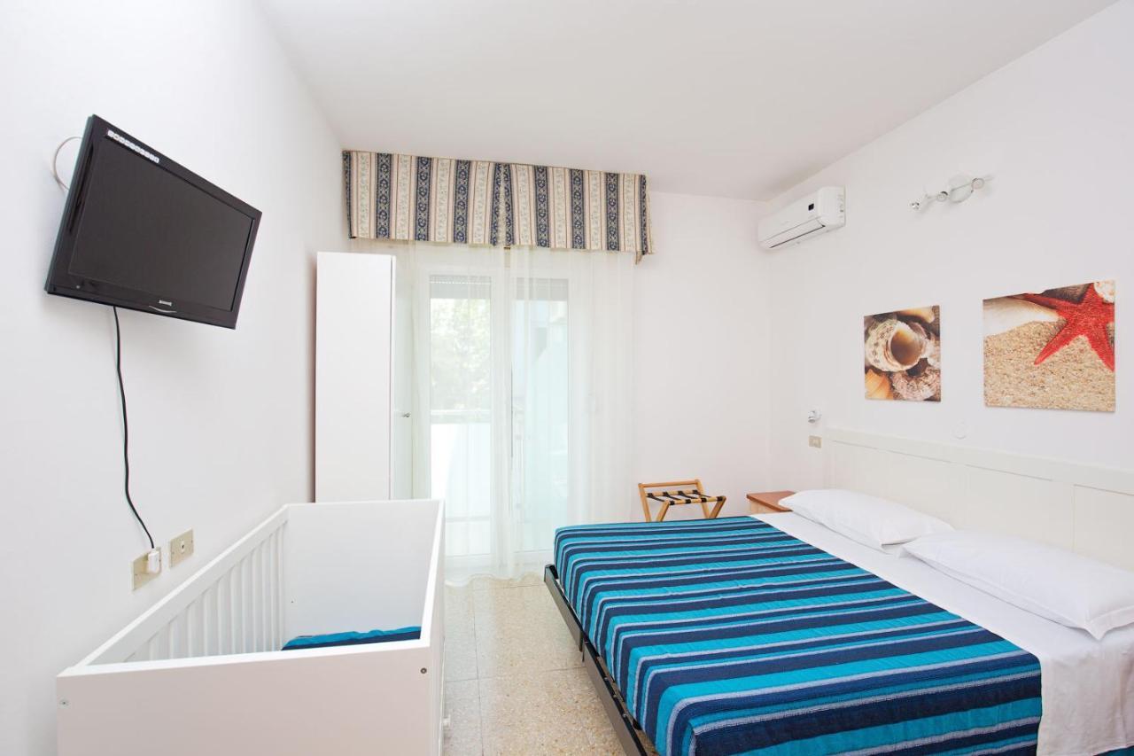 Hotel Helios Ριτσόνε Εξωτερικό φωτογραφία