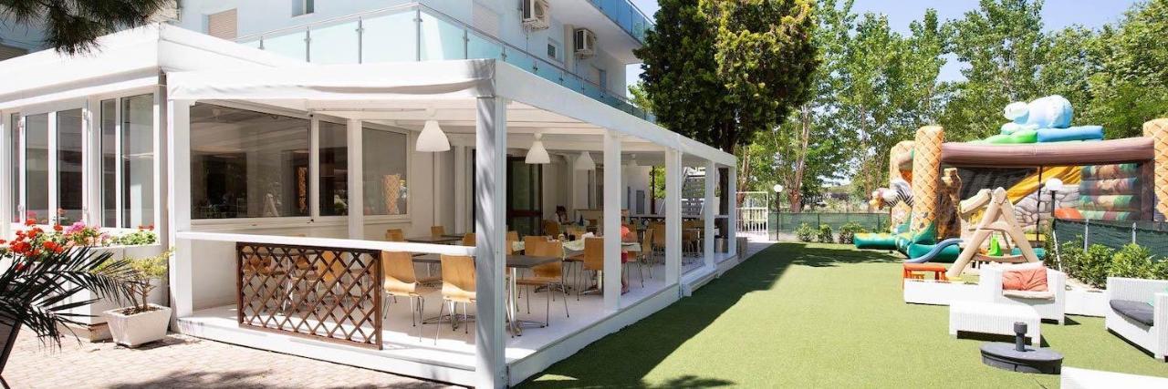Hotel Helios Ριτσόνε Εξωτερικό φωτογραφία